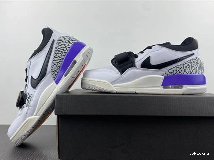 Reps TBK Lakers Low 312 CD7069- Youthful Legacy Jordan 4198 1024